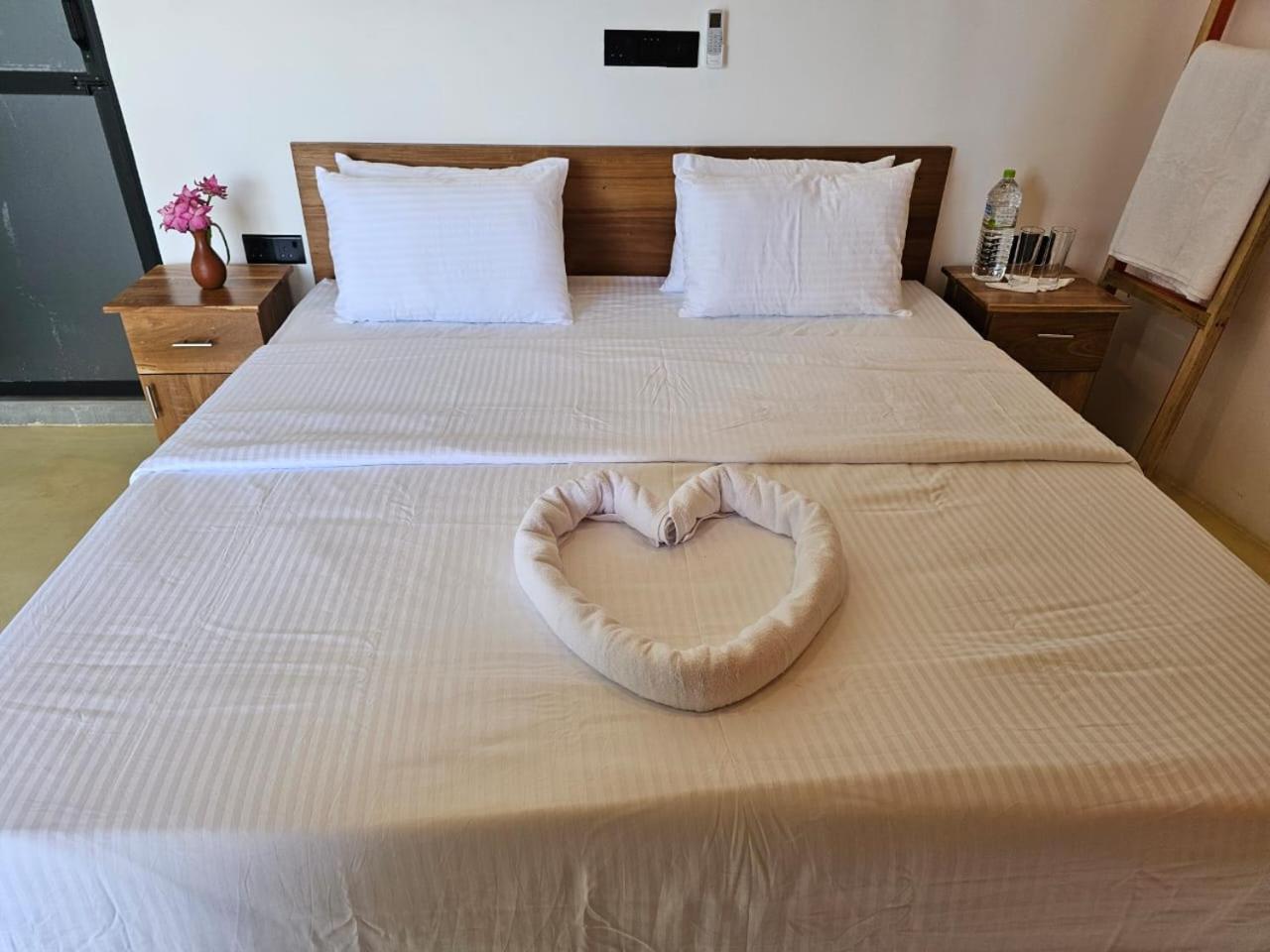 Hotel Muthu Sea View Hiriketiya Dikwella Sur Exterior foto